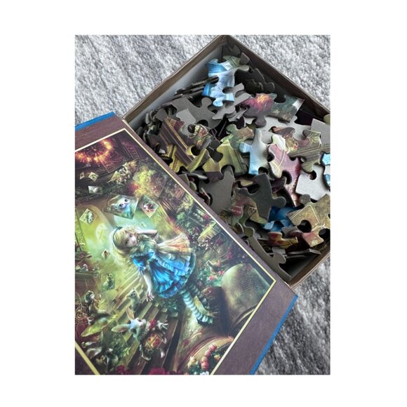 Puzzle 300 Pieces - Alice in Wonderland - Picture 3 of 3